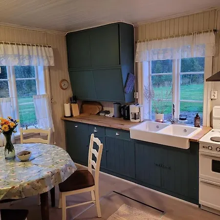 Idyllisk Smabruk Holiday home Landsem